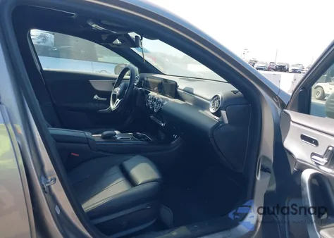 2021 Mercedes-Benz A 220 4Matic из США, поврежденный, VIN W1K3G4FB5MJ270548